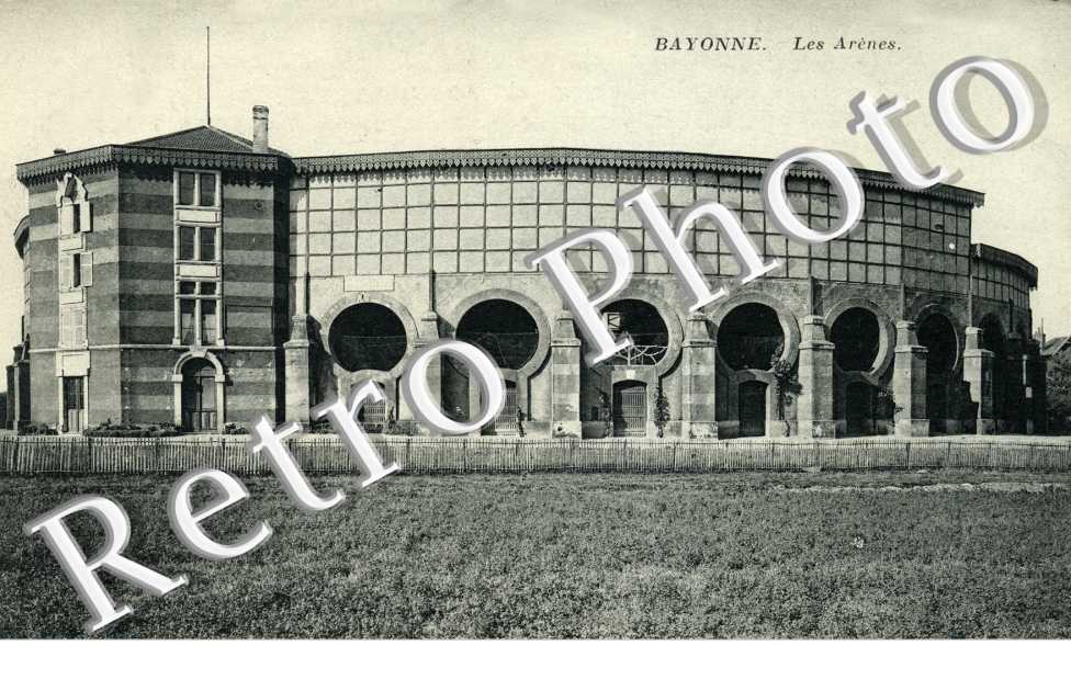 les Arenes