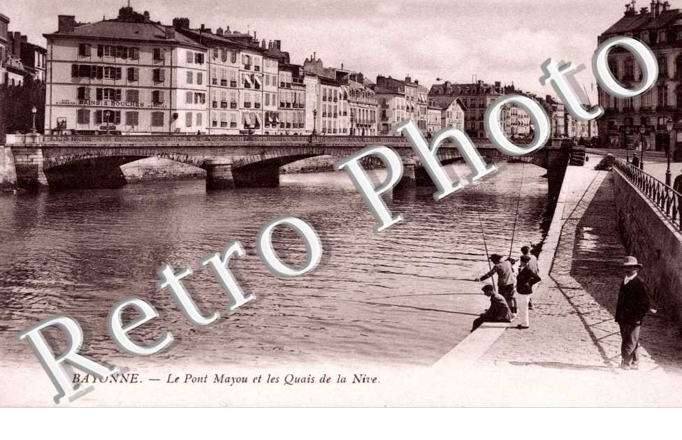 le pont Mayou et les quais de la Nive