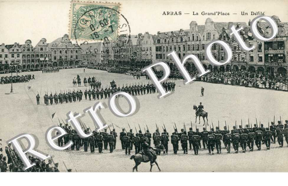 la grand'place  - un defile