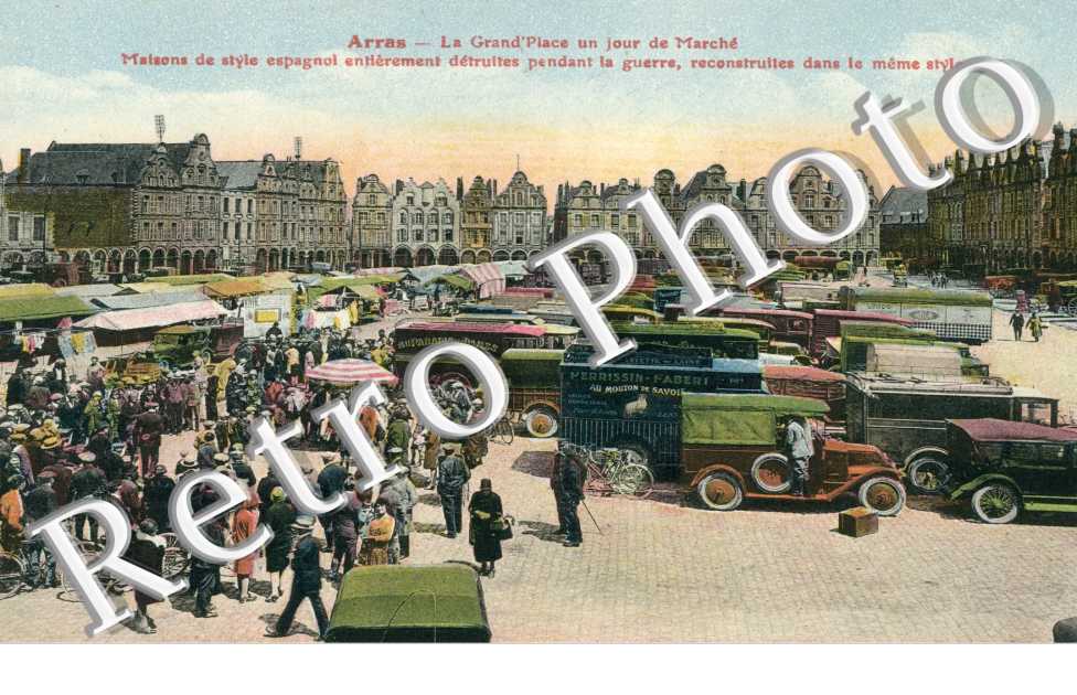 la Grand'Place un jour de Marche