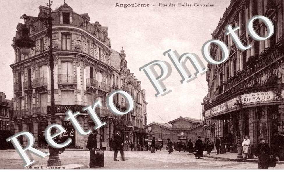 Rue des Halles Centrales