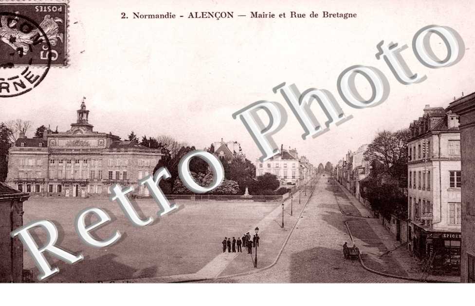 Mairie et Rue de Bretagne