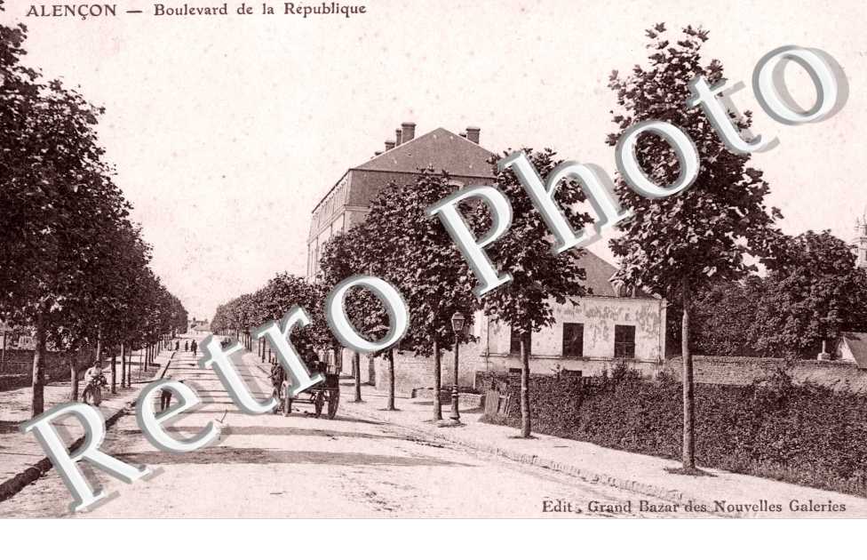 Boulevard de la Republique