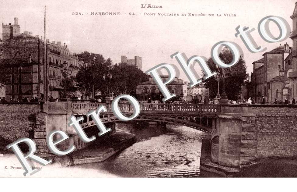 pont Voltaire et entree de la Ville