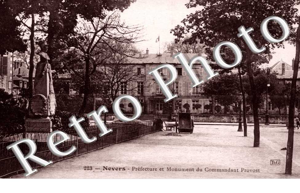 prefecture et monument du commandant Provost
