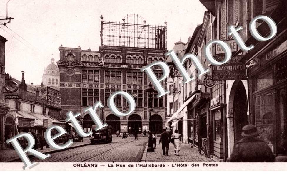 la rue de l'Hallebarde, l'hotel des postes