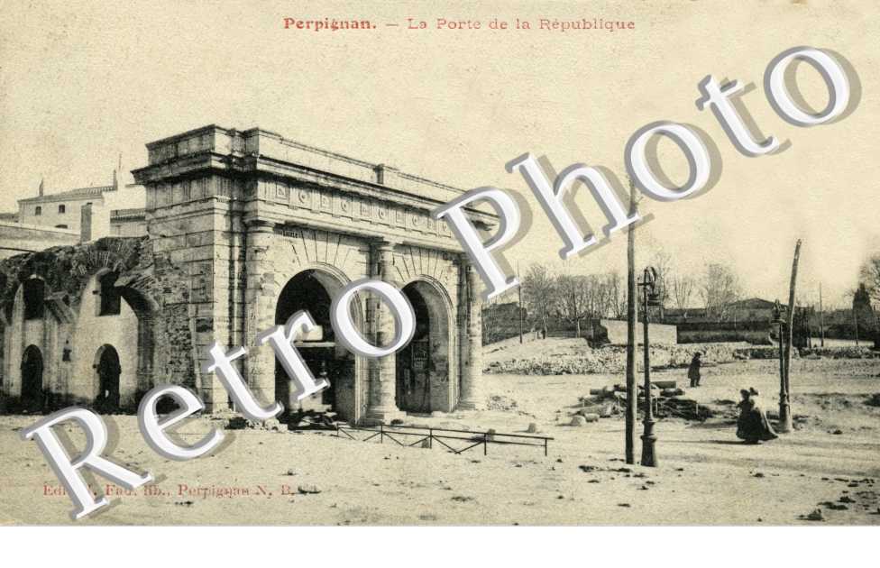 la porte de la Republique