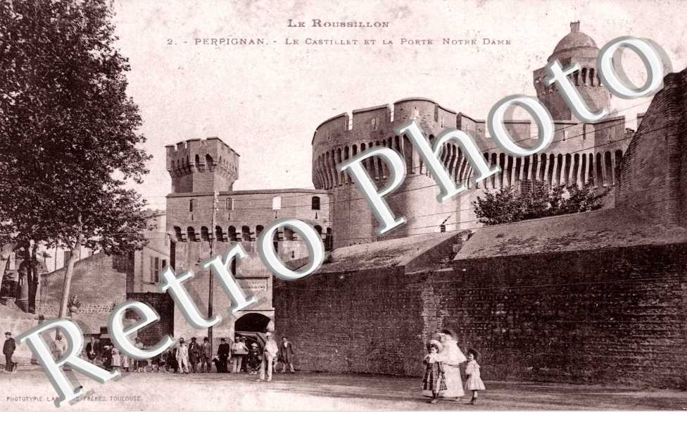 le Castillet et la Porte Notre dame