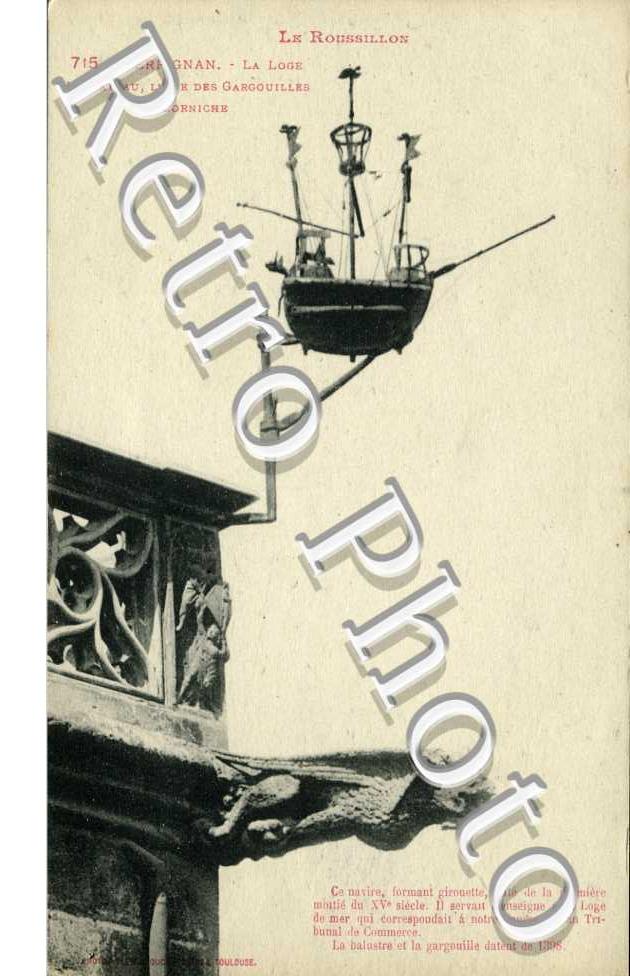 La Loge Le Bateau gargouilles et corniche