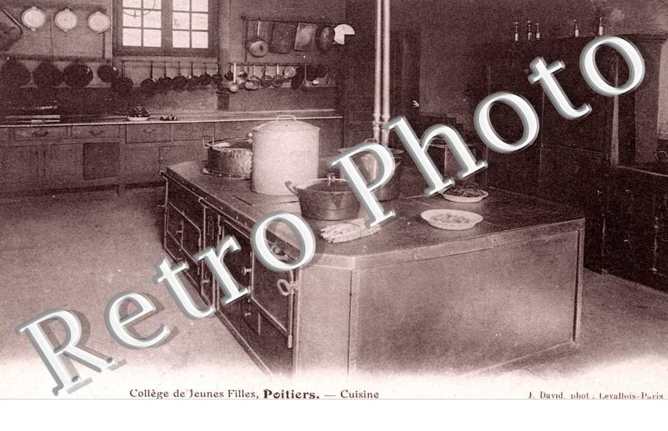 College de Jeunes Filles - Cuisine