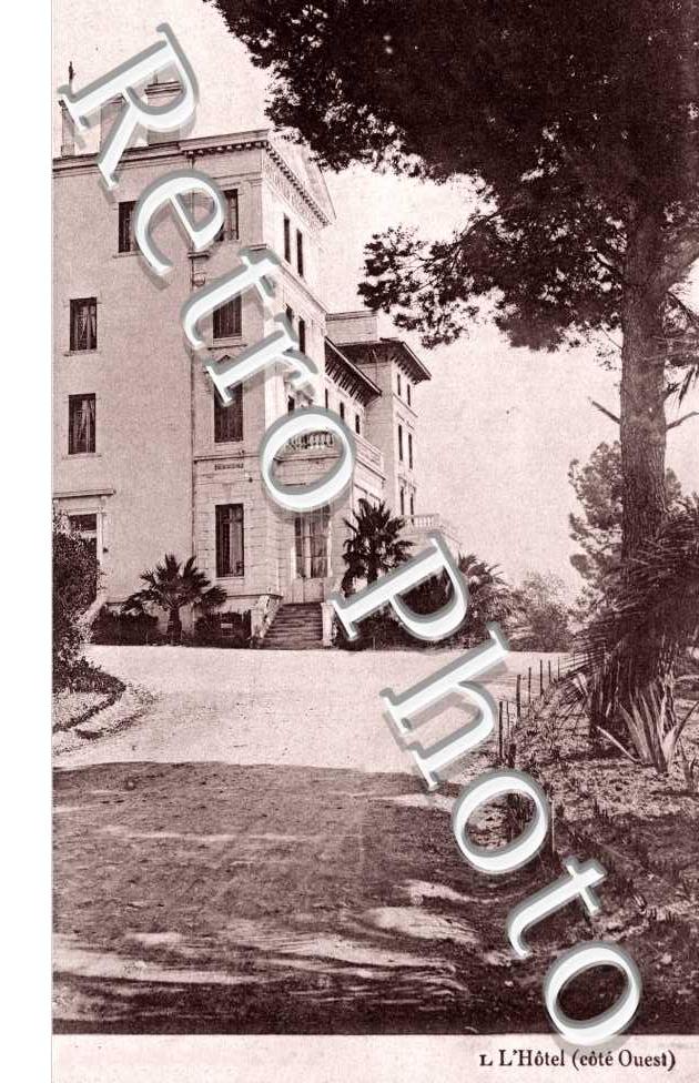 Grand Hotel