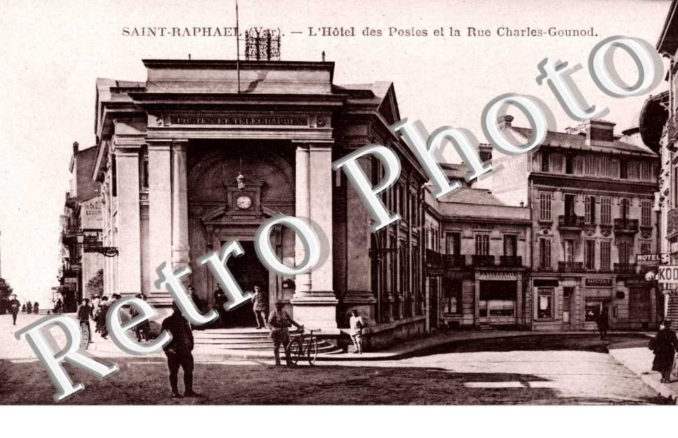 Hôtel des Postes et Rue Charles Gounod
