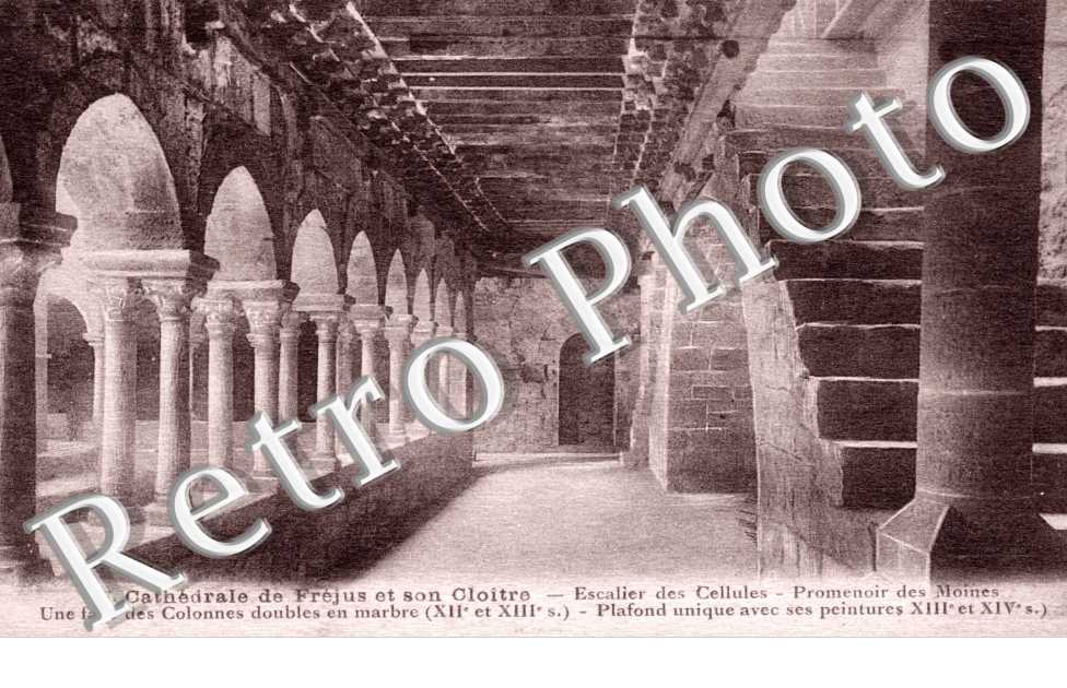 cathedrale et son cloitre