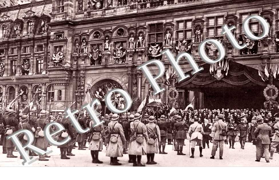 Cérémonie et revue Militaire