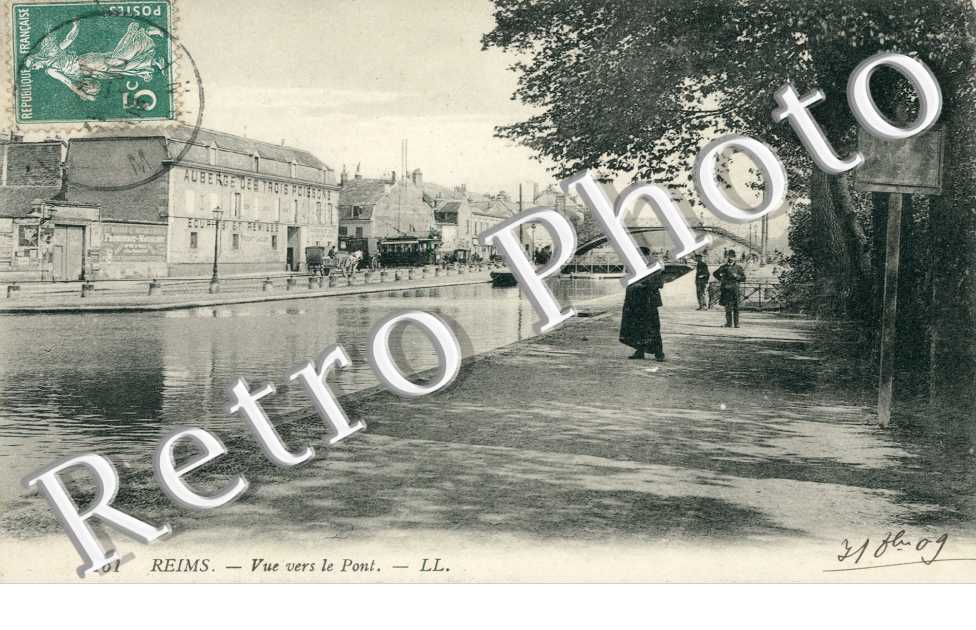 Vue vers le Pont