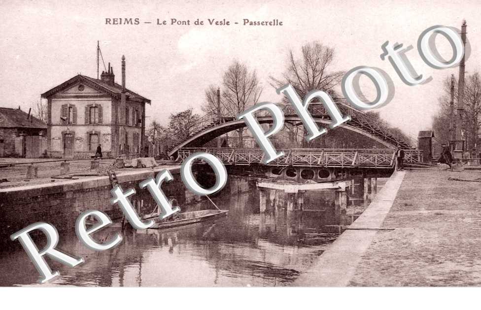 Le Pont de Vesle, la Passerelle