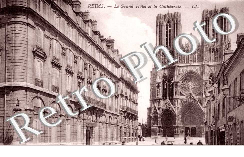 le Grand Hotel et la Cathedrale (rue Libergier)