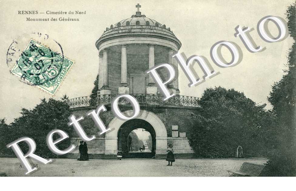 Cimetiere du Nord Monument des Generaux