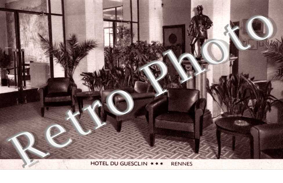 HOTEL DU GUESCLIN Le Hall
