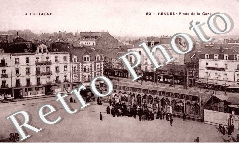 La place de la gare