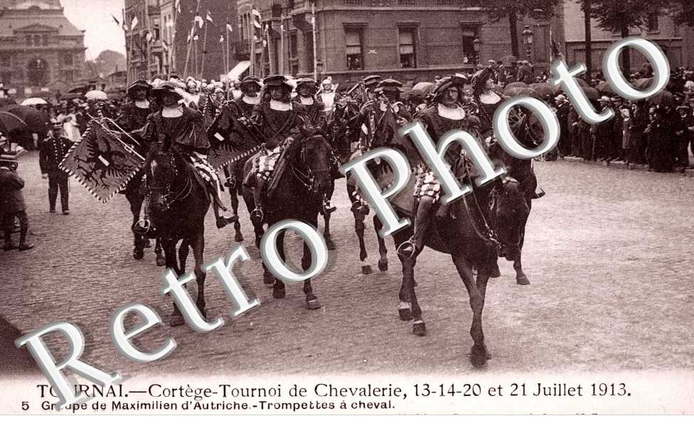 Tournoi de Chevalerie Juillet 1913 - Tropettes a Cheval