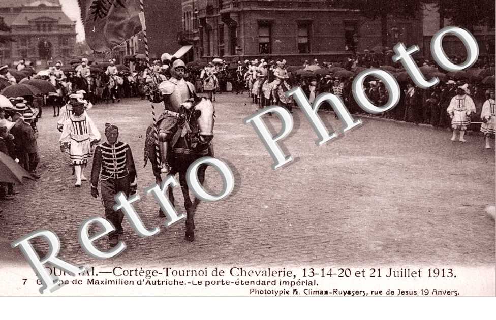 Tournoi de Chevalerie Juillet 1913 - Porte Etendard