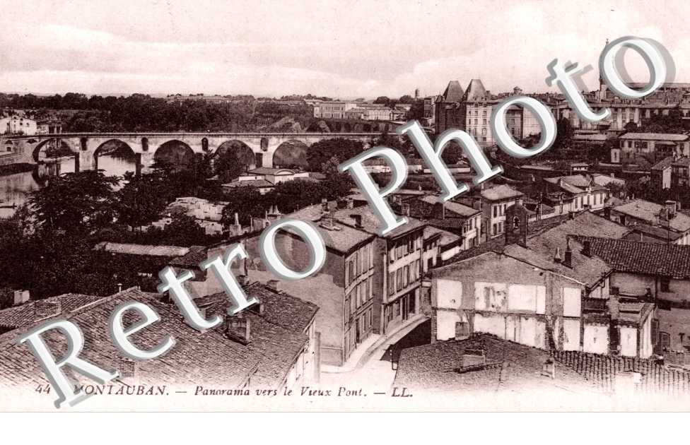 Panorama vers le Vieux Pont