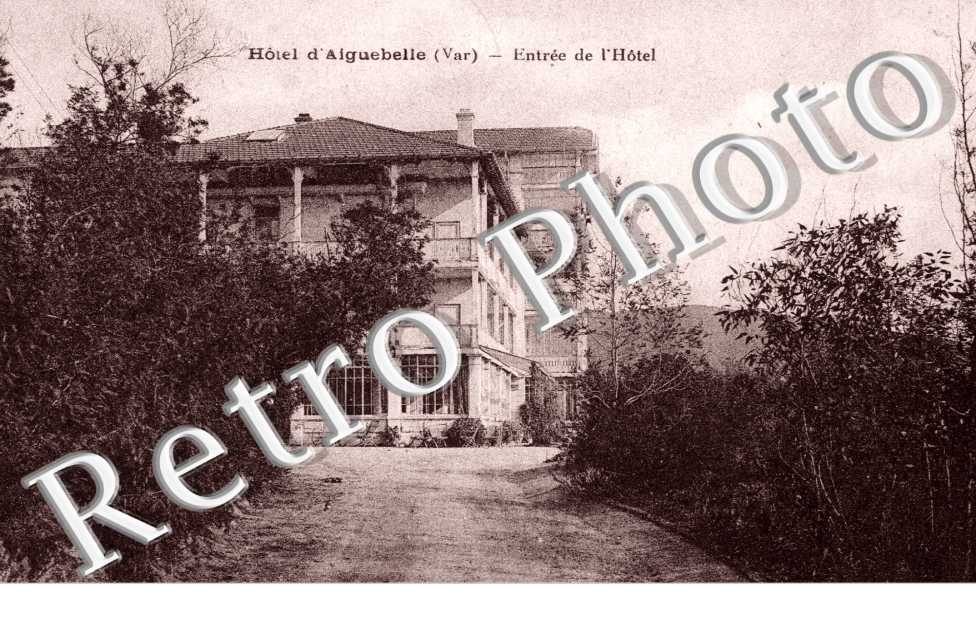 Hotel d'Aiguebelle Entree de l'Hotel