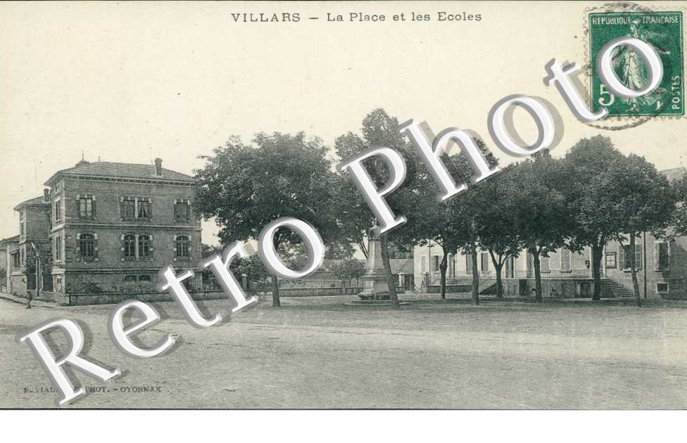 la Place et les Ecoles