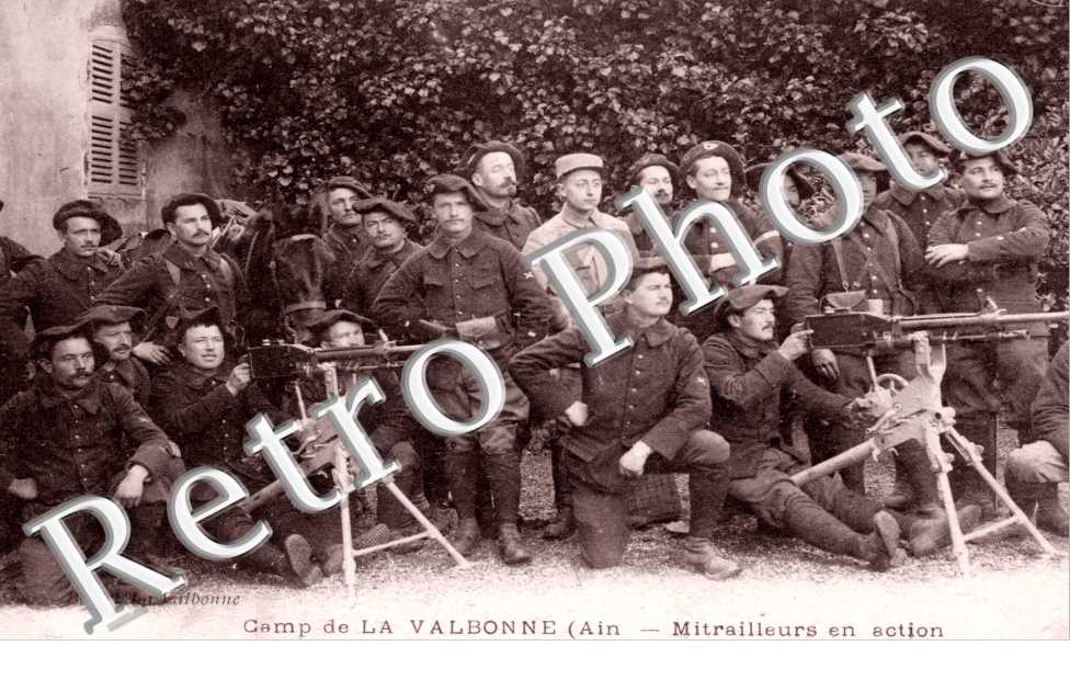 Camp de la Valbonne, Mitrailleurs en action