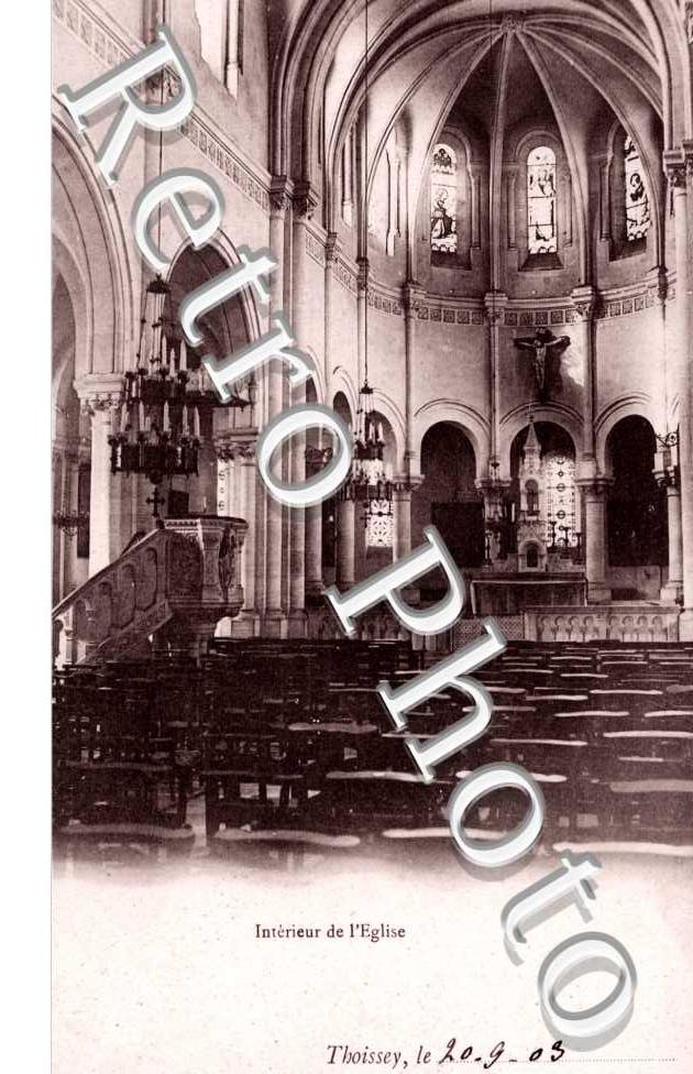 Interieur de l'Eglise