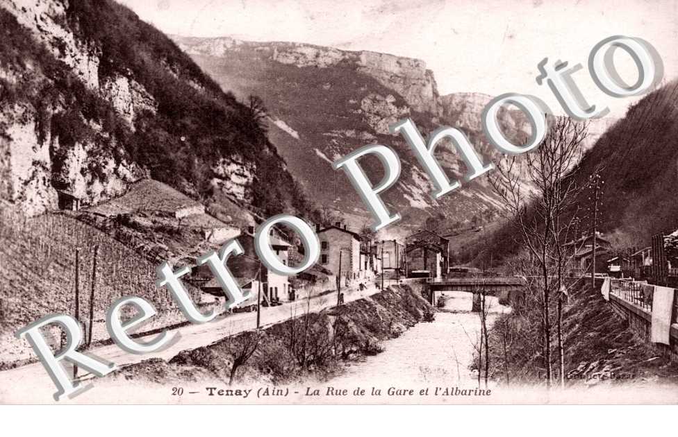 la Rue de la Gare et l'Albarine