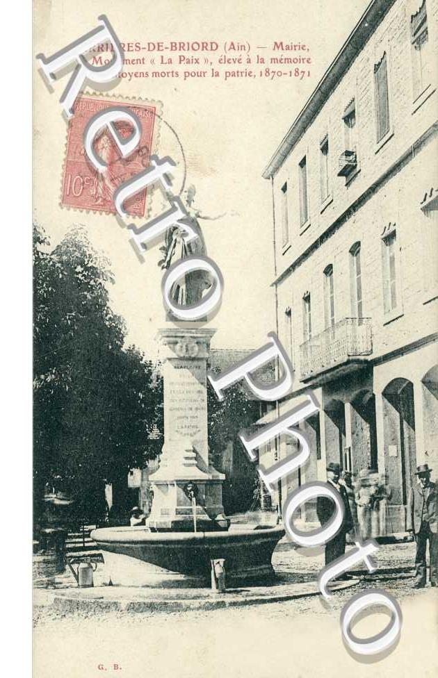 Mairie et Monument "la Paix"