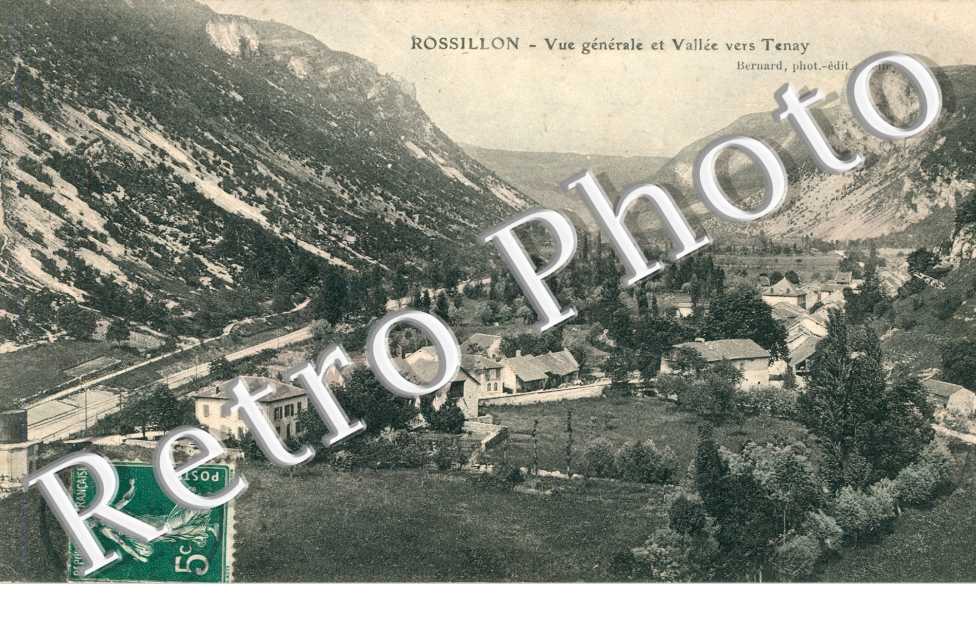 Vue Generale et Vallee vers Tenay