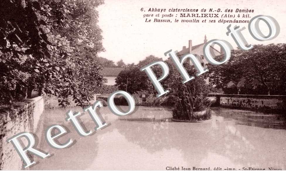 Marlieux - Le bassin, le moulin et ses dependances - abbaye cistercienne de Notre Dame des Dombes
