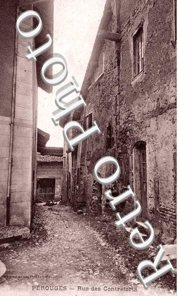 Rue des Contreforts