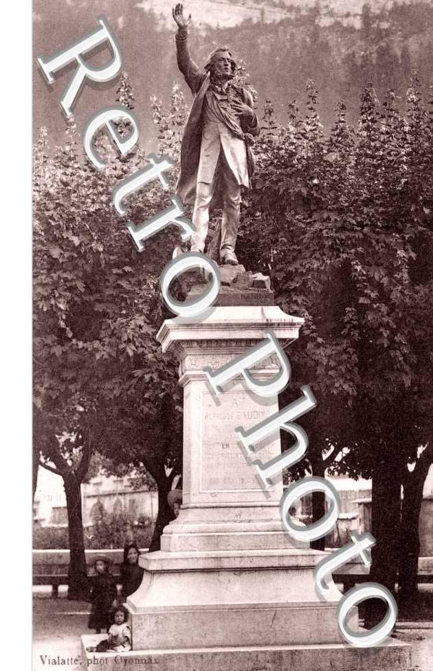 Monument d'Alphonse Baudin