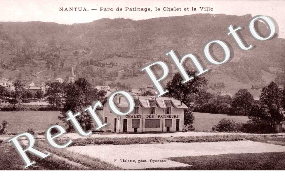 Parc de Patinage, le Chalet et la Ville