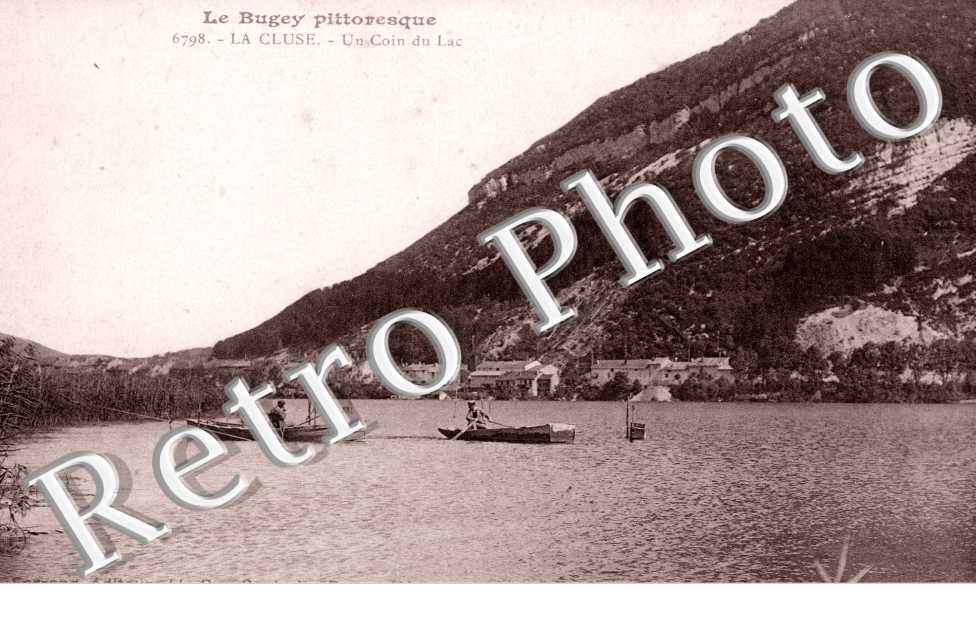 LA CLUSE. Un Coin du Lac