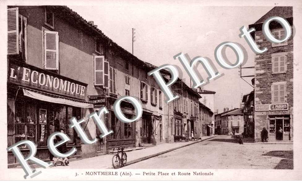 Petite Place et Route Nationale