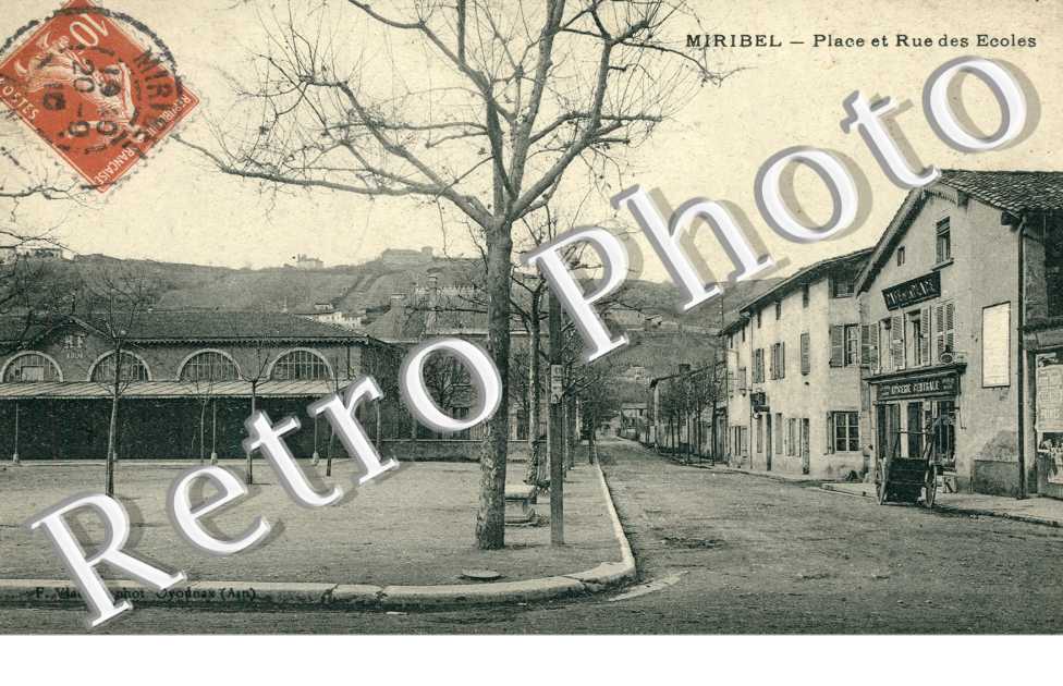 Place et Rue des Ecoles