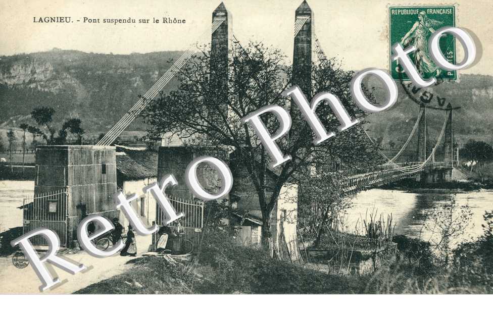 pont suspendu sur le Rhone