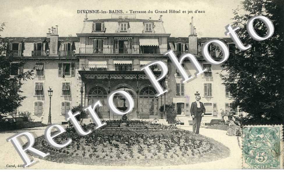Terrasse du Grand Hotel et jet d'eau