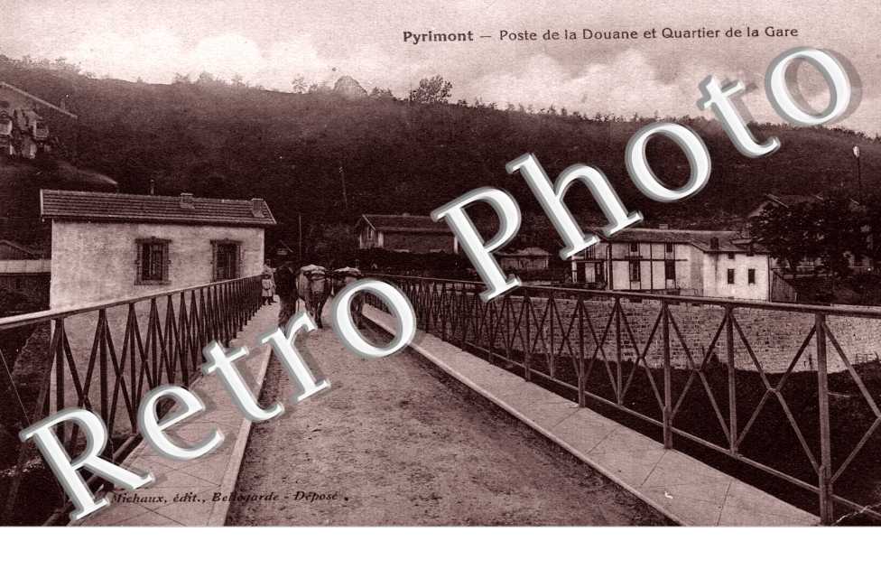 PYRIMONT  poste de la douane et quartier de la gare