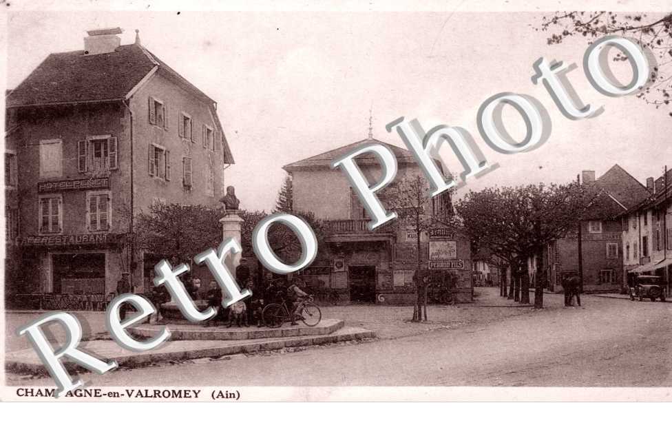 Place de la Fontaine
