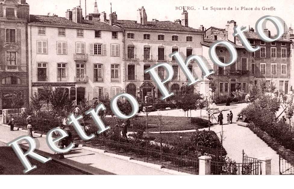 Le Square de la Place du Greffe