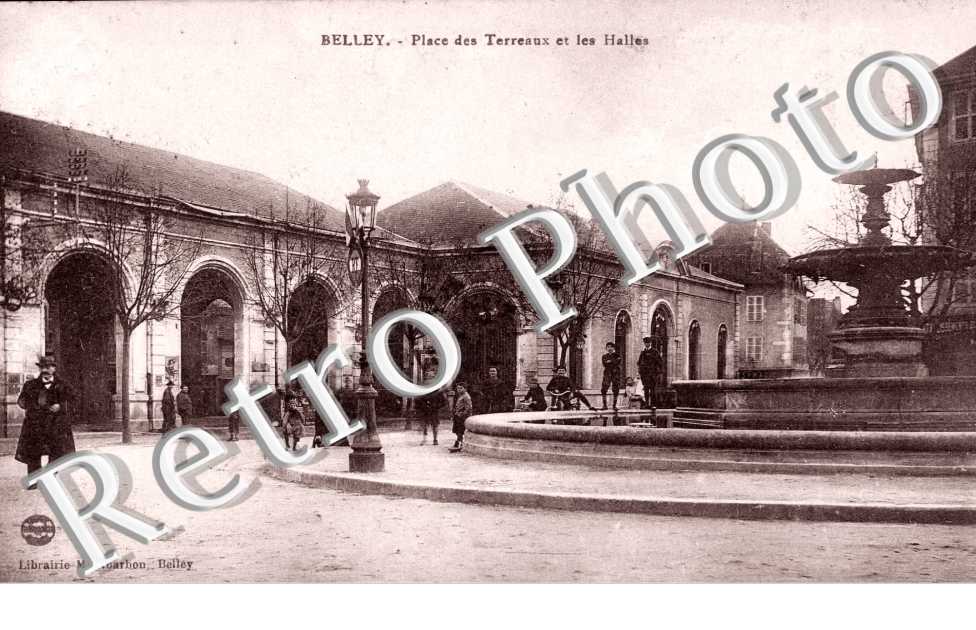 Place des Terreaux et les Halles