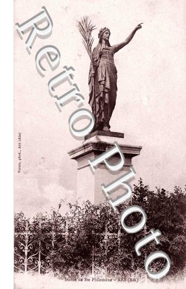 statue de Sainte Philomene