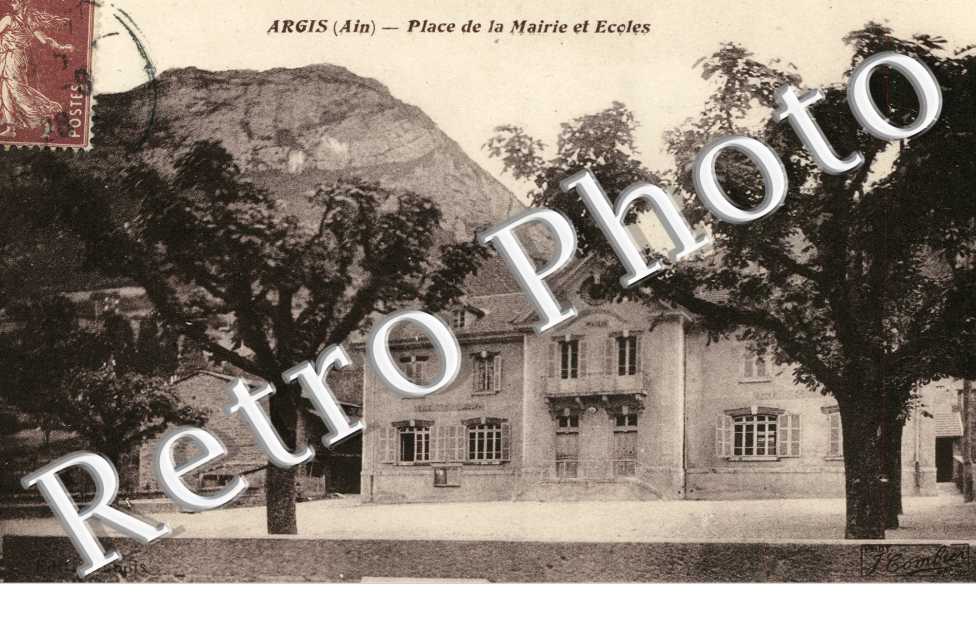 Place de la Mairie et Ecoles