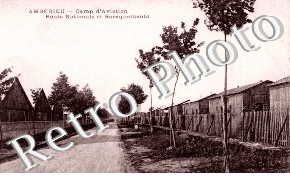 camp d'aviation, route nationale et baraquements
